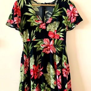 Forever 21 Black Floral Mini Dress